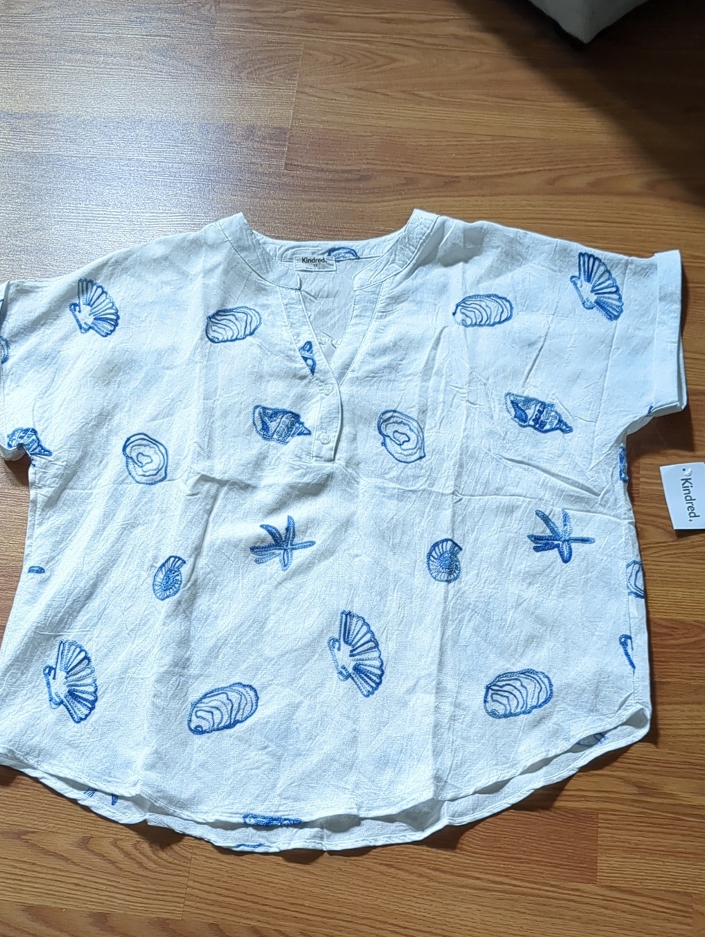 Anthropologie Kindred Embroidered Seashell Short-Sleeve Top